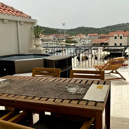 Agora Lejlighed Betina (Sibenik-Knin)