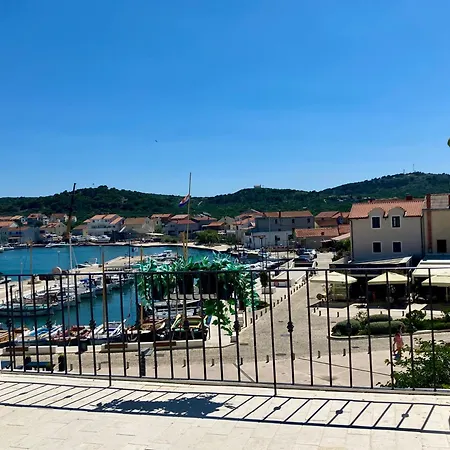 Daire Agora Betina (Sibenik-Knin)