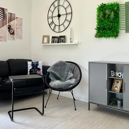 Agora * Betina (Sibenik-Knin)