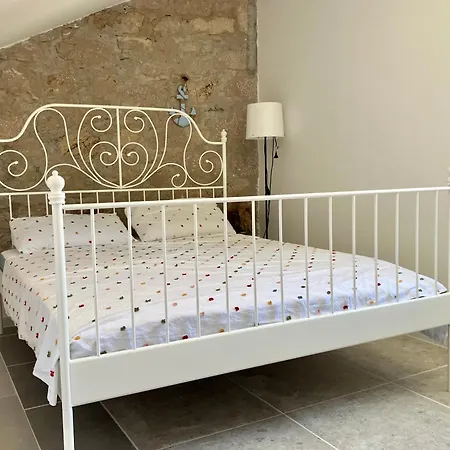 Agora